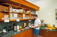 Holiday Club Apartman Hotel - 3-Star