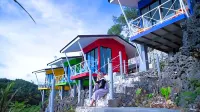 Baron Lighthouse Cottage & Eatery Hotel dekat Masjid An-Nur Pucanganom C