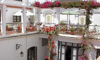 El Hotel de Su Merced - Housity