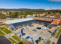 River Motel Các khách sạn ở Queanbeyan