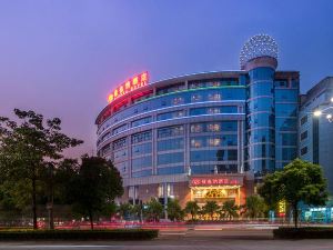 Vienna Hotel (Jiangmen Yingbin Avenue)