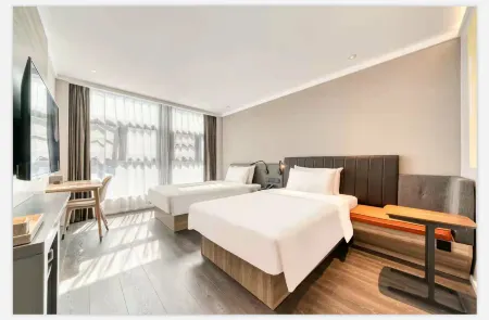 HanTing Hotel (Shaoxing Renmin Xi Road Luxun Guli) Отели рядом с достопримечательностью «Cangqiao Street»