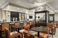 Embassy Suites by Hilton Santa Ana Orange County Airport - Airport Shuttle