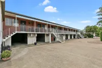 Blue Shades Motel Hotel a Maryborough