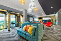 Tru by Hilton Minneapolis Downtown - WiFi