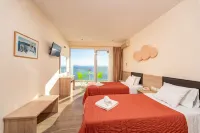 Corfu Maris Bellos Hotels in Agios Ioannis Peristerion