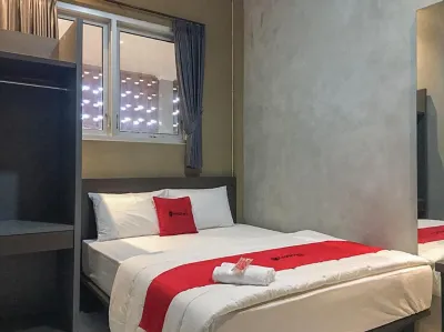 RedDoorz near Wisata Paribendo Lawang Hotel dekat Sari Nan De (Pak Salim)