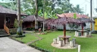 Giaz Villa Carita Anyer Hotels in Carita