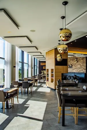 Hotel Stayen Отели в г. Синт-Трёйден