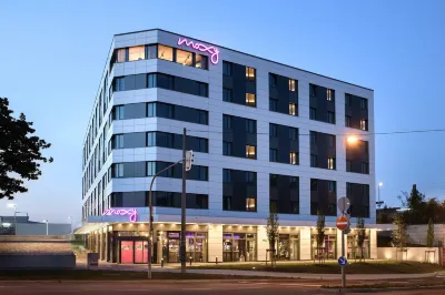Moxy Stuttgart Feuerbach Hotels in der Nähe von Diakonie-Klinikum Stuttgart