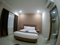 Mr. J Hotel Hotels in Kecamatan Tegal Barat