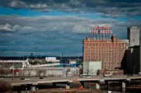 Hôtel Alt Montréal Hotels in Montreal