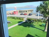Royal Valentia Hotel - วิวทะเล