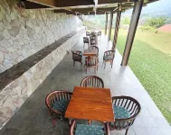 The Eight by Villa Panorama Sanad Cisarua 호텔