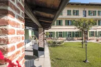 Lange Hotels in Monta