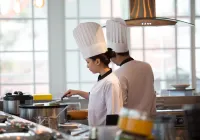 Kampi Hotel Tunjungan - Surabaya - Aamiainen