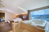 Richmond Nua Wellness -Spa - Romantic