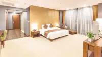 Bien Bac Hotel Hotels in Móng Cái