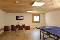 Scuol Youth Hostel Hôtels à : Sent