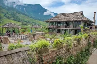 La Dao Spa Homestay Hotels near Tắm thuốc lá Dao Đỏ -Tả Phìn Cty cp sapanapro Lý Láo Lở