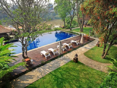 Lanna Dusita Riverside Boutique Resort Hotels near บุราสิริ สันผีเสื้อ Burasiri San phi suea