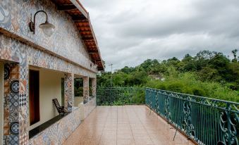 Hotel Cantinho Das Flores