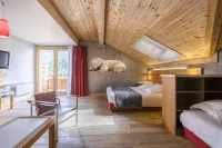 Anova Hotel & Spa Hôtels à proximité de : Rando "Belvedère des Tronchets" Nordic Serre Chevalier