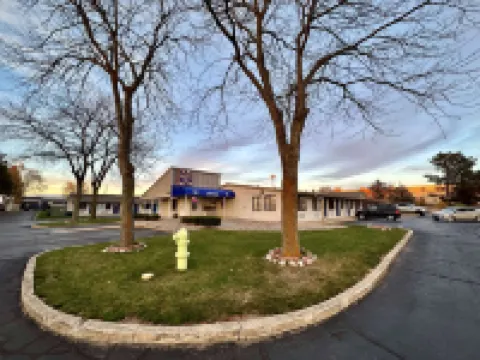 ナイツ  イン ブリッジポート フランケンムース のホテル