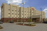 Hampton Inn & Suites McComb