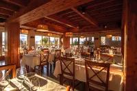Mirador del Lago Hotel - breakfast