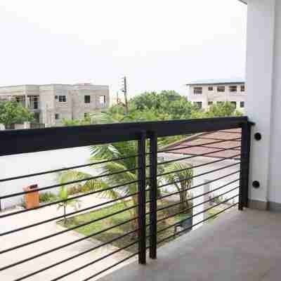 Luxuriously Finished 4-Bed House in Tema Comm 25 Others