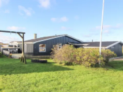 "Vili" - 441m from the Sea