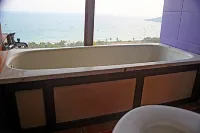 Karang Aji Beach Villa Hotels in Bayah