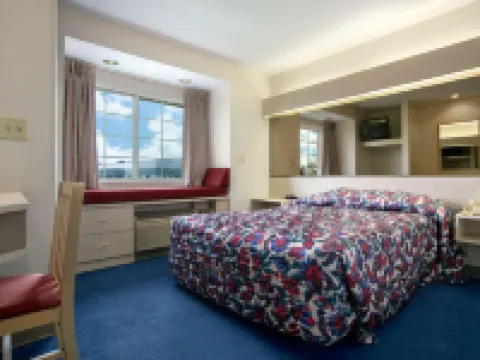 Microtel Inn by Wyndham Champaign Hotels in Champaign