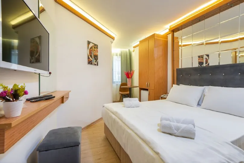 Seven Rooms Oldcity