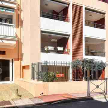 Le Vieux Port Hotel Exterior