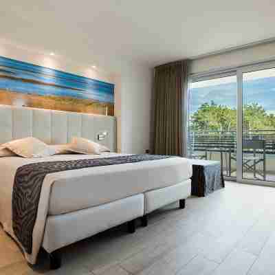 Laguna Park Hotel 4Superior Rooms