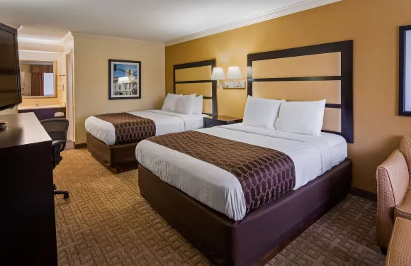 拜倫貝斯特韋斯特套房酒店