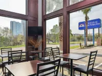 Americas Best Value Inn Medical Center Downtown Hotels in der Nähe von Metrorail-Station Wheeler