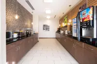 La Quinta Inn & Suites by Wyndham Morgantown - Завтрак