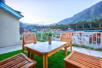 Hotel Royal the Mall Manali Hotels in Manali