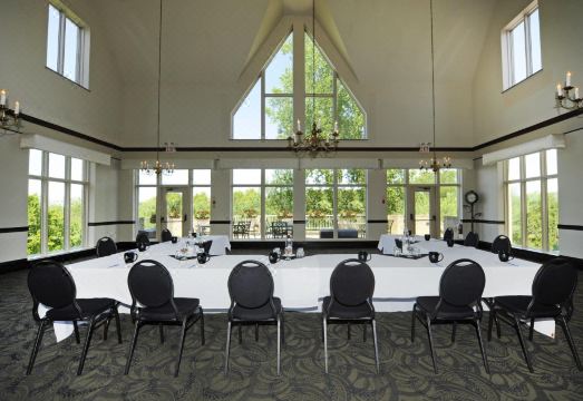 엘름 허스트 인 & 스파