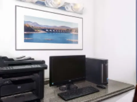 Super 8 by Wyndham Kingston キングストンのホテル