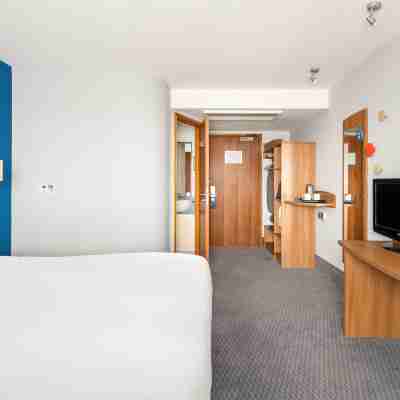 Holiday Inn Express Shrewsbury Rooms