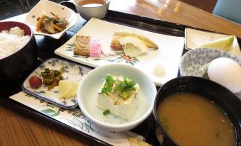 Uwajima Teminal Hotel