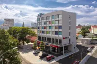 Tru By Hilton Buon Ma Thuot City Center Hotels near Nhà Thờ Giáo Họ Hiếu Trung