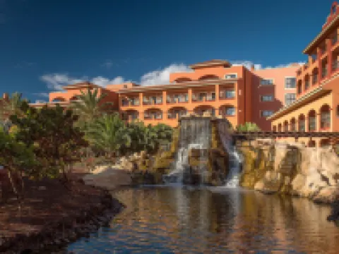 シェラトン・フエルテベントゥラビーチ・ゴルフ＆スパリゾート マクソラタのホテル