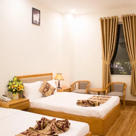 Hoài Thương Hotel