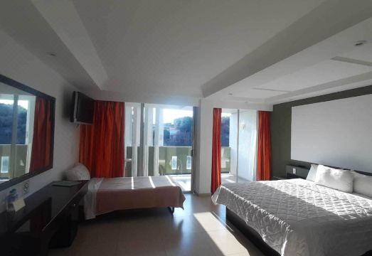 호텔 보르다 쿠에르나바카 객실 전경