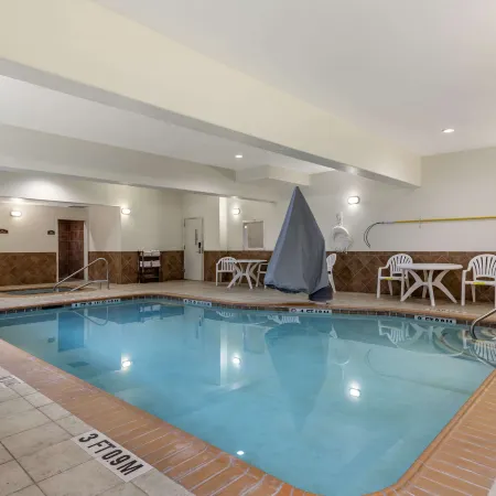 Comfort Suites Medical Center Near Six Flags